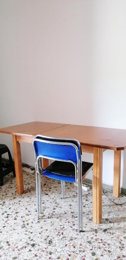 Athinas Apartment Near Acropoli And Monastiraki Metro Athens Ngoại thất bức ảnh