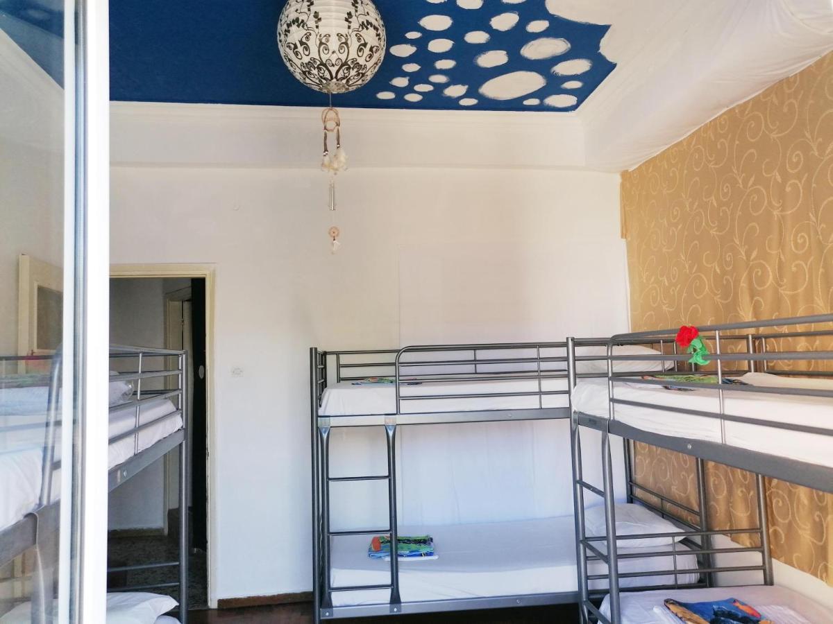 Athinas Apartment Near Acropoli And Monastiraki Metro Athens Ngoại thất bức ảnh